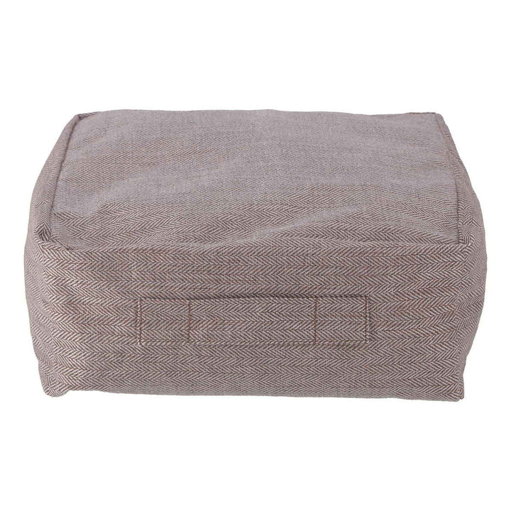 ライトブラウン