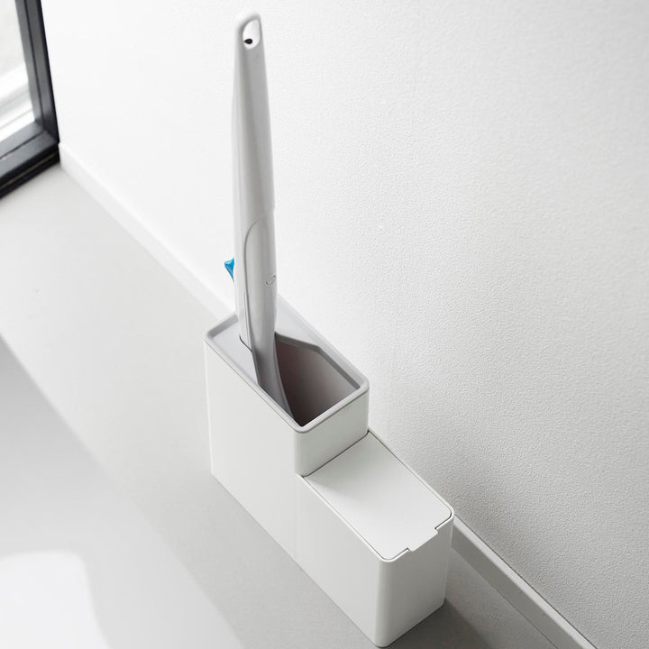 山崎実業Plate替えブラシ収納付き流せるトイレブラシスタンドプレートホワイト