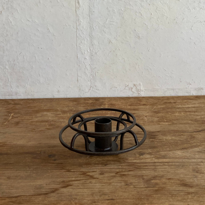 キャンドルホルダージョセフアイアンテーパーキャンドルホルダー