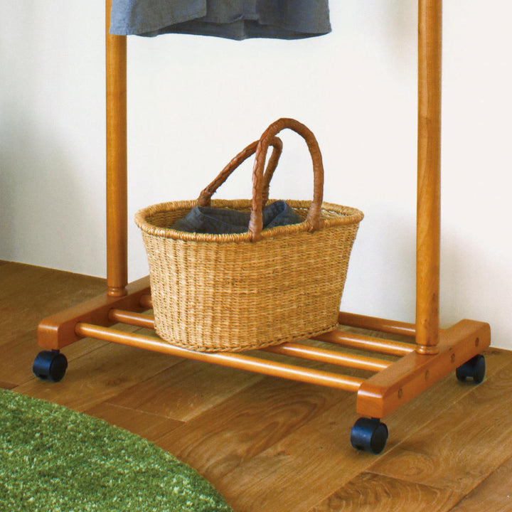 ハンガーラック幅73.5cm木製キャスター付棚付き