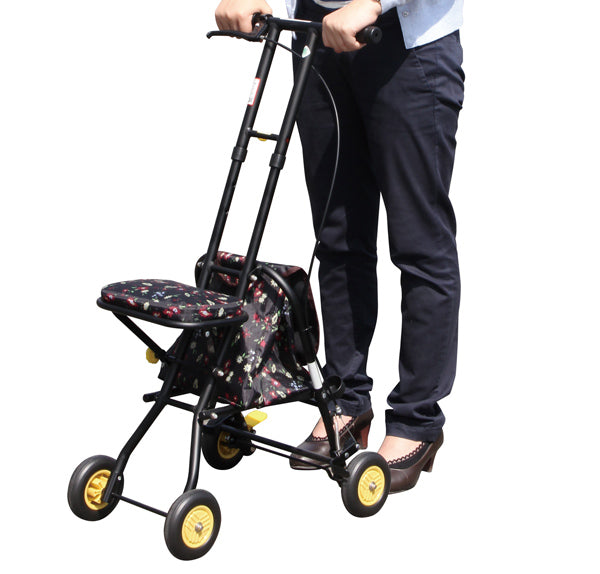 シルバーカーコンパクトタイププチカコンパクト座れる幸和製作所おしゃれ