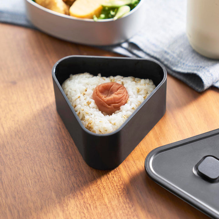 山崎実業towerバルブ付き密閉おにぎりケースタワー