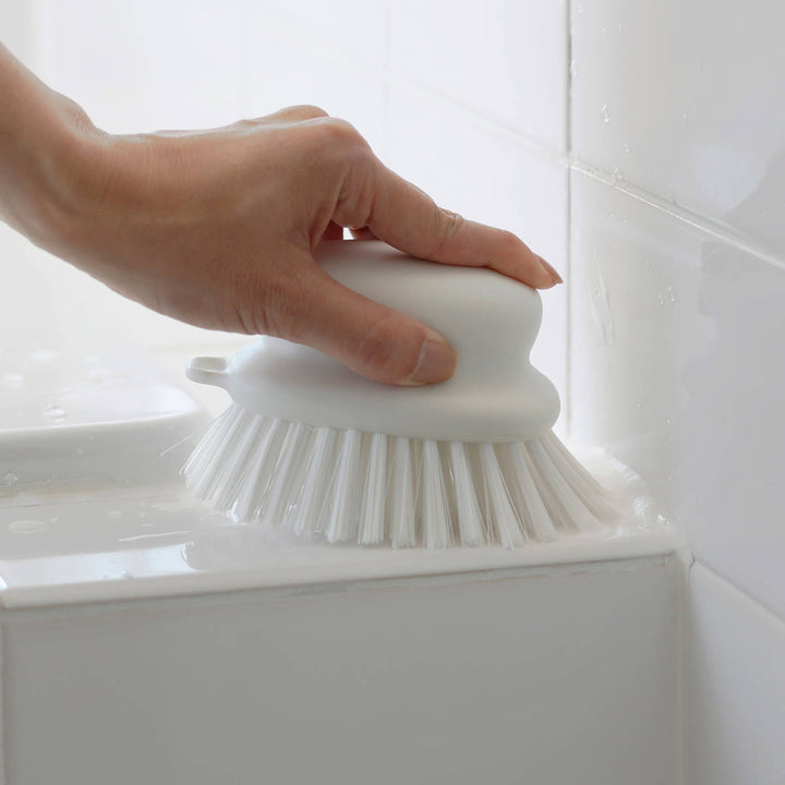 marnaマーナ握りやすいバスブラシW671