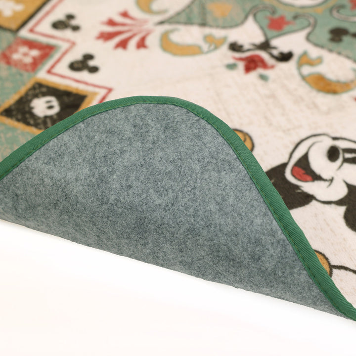 ラグ180×240cmミッキーマウスフランネル