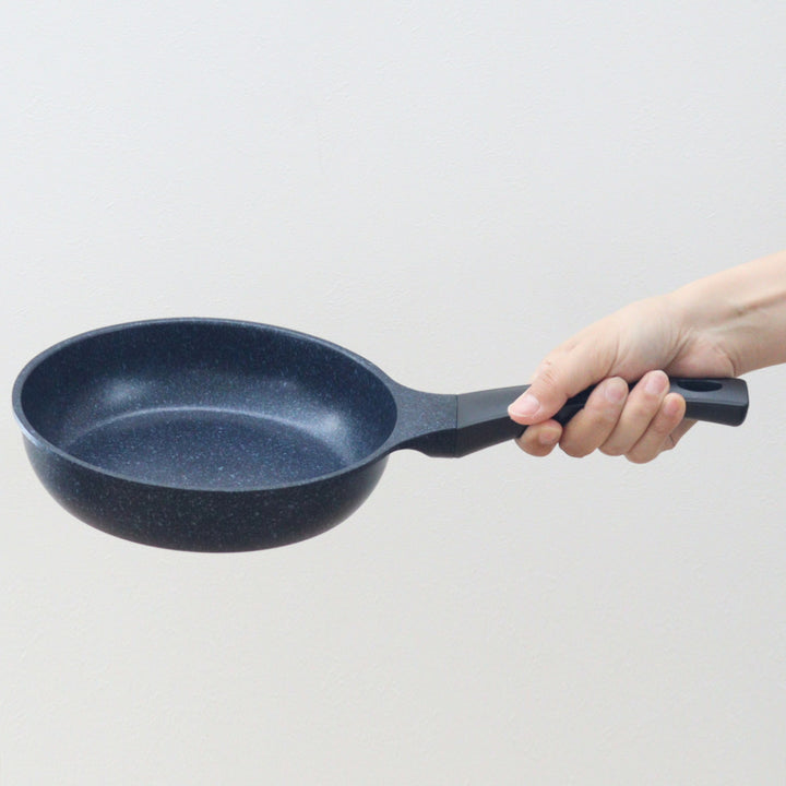 フライパン20cmIH対応軽量ダイヤモンドマーブルコーティング