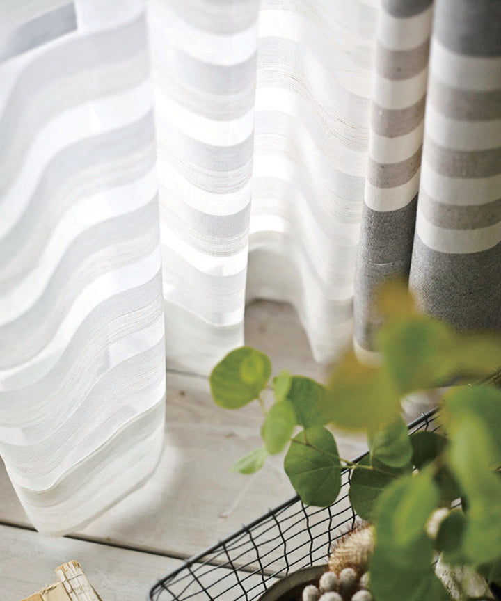 レースカーテンスミノエコルネクーシュCouche100×133cm