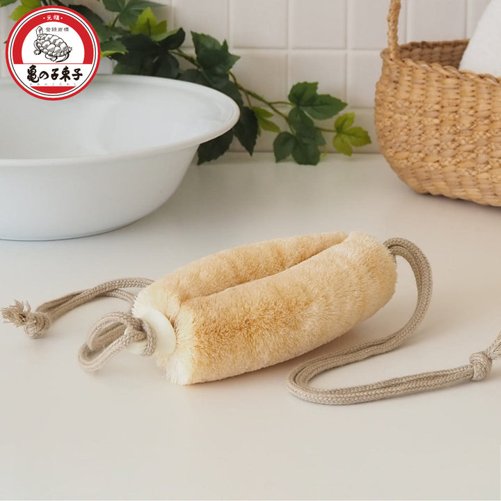 亀の子束子西尾商店ボディたわしひも付サトオさんとてもやわらかい