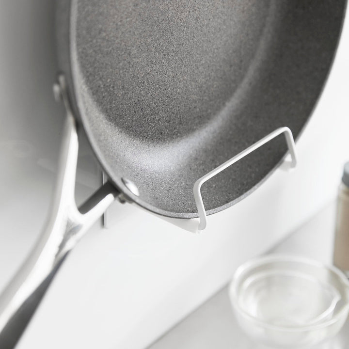 山崎実業towerマグネットフライパンホルダータワー