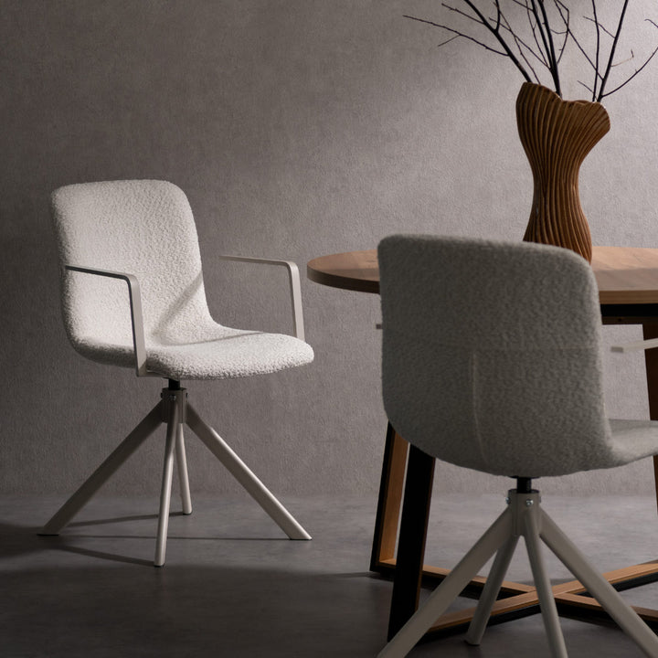 ダイニングチェア座面高47cm回転SignatureStudio