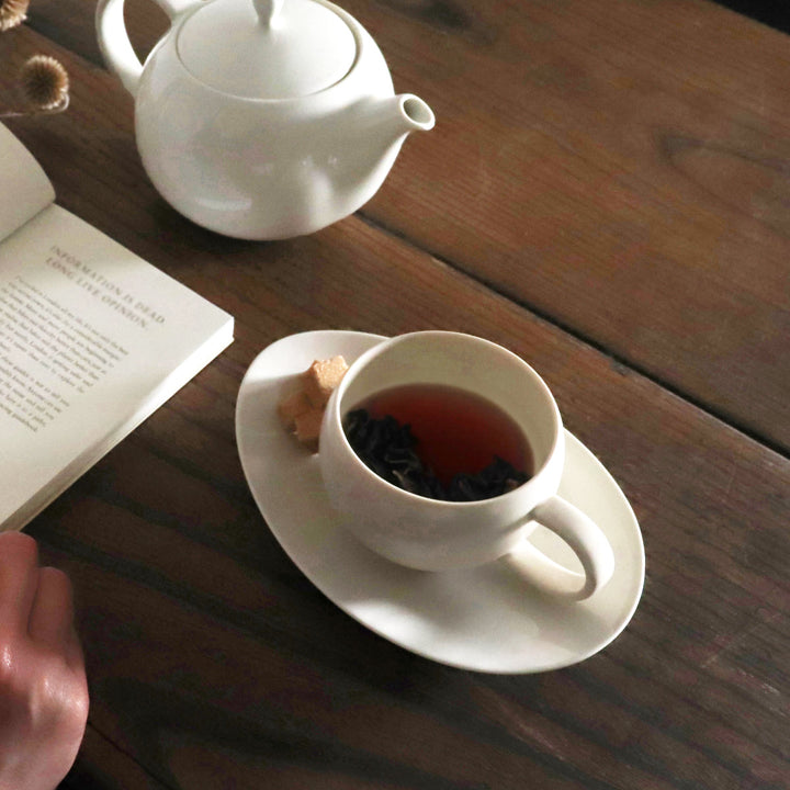 SALIUYUITEAカップ＆ソーサー