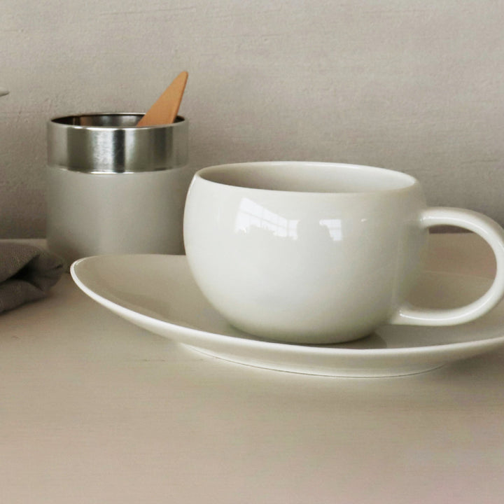 SALIUYUITEAカップ＆ソーサー