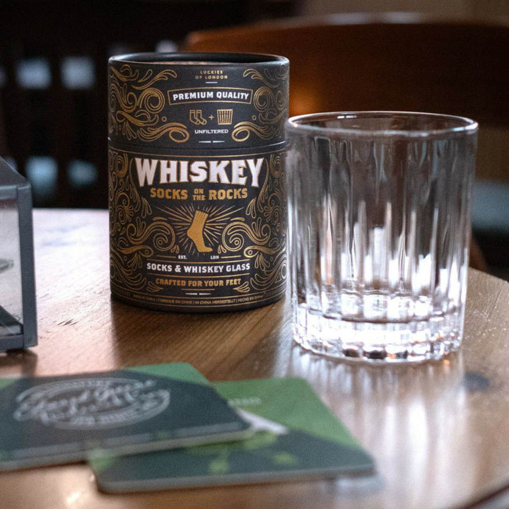 グラスSUCKUKソックス・ウイスキーオンザロック