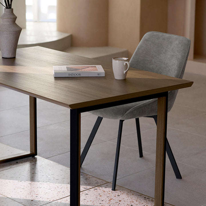 ダイニングチェア座面高47.5cm回転HurstSignatureStudio