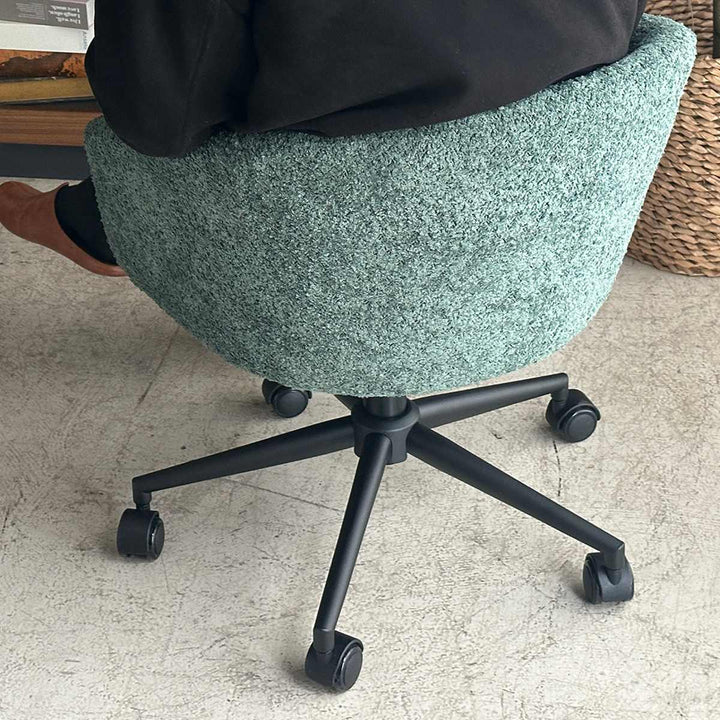 オフィスチェア座面高42～49cm回転キャスター付きトリート