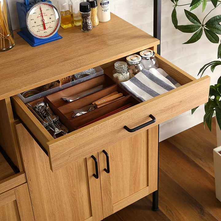 食器棚幅122.6cm木目調2口コンセント付きスライド棚引き出し可動棚