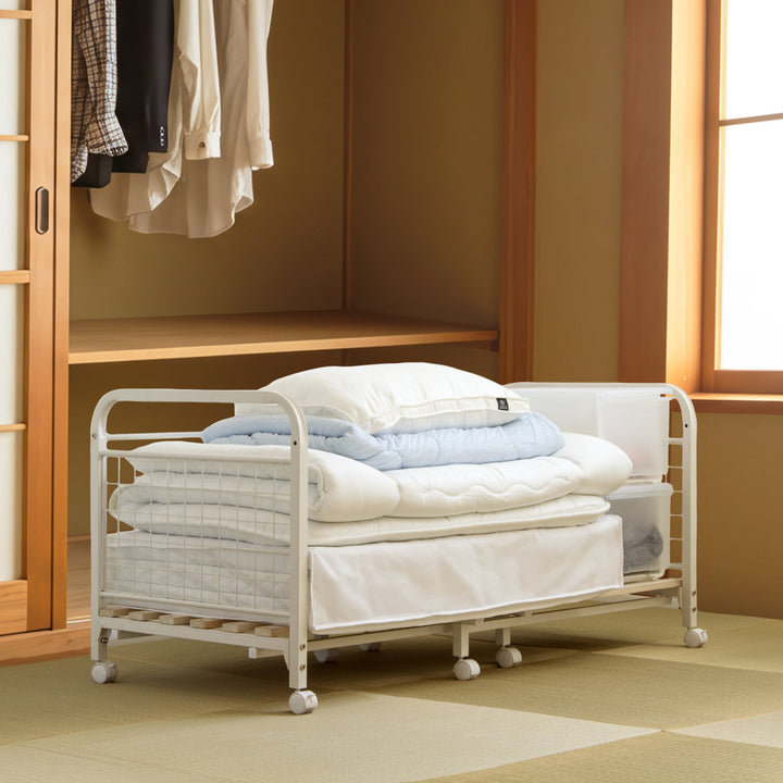 布団収納ラック伸縮式1段奥行深型幅82-147cm奥行68cm床板すのこキャスター付き