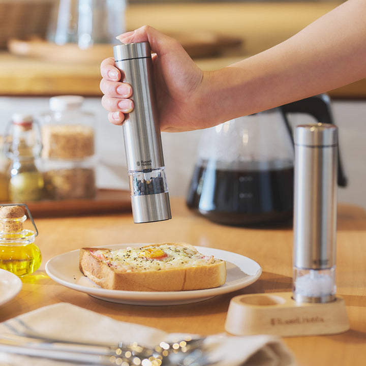 RussellHobbs電動ミルミニ2本セット木製スタンド付きソルト＆ペッパーミル