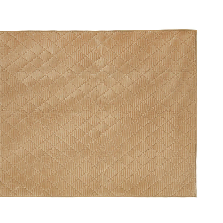 キャメルベージュ