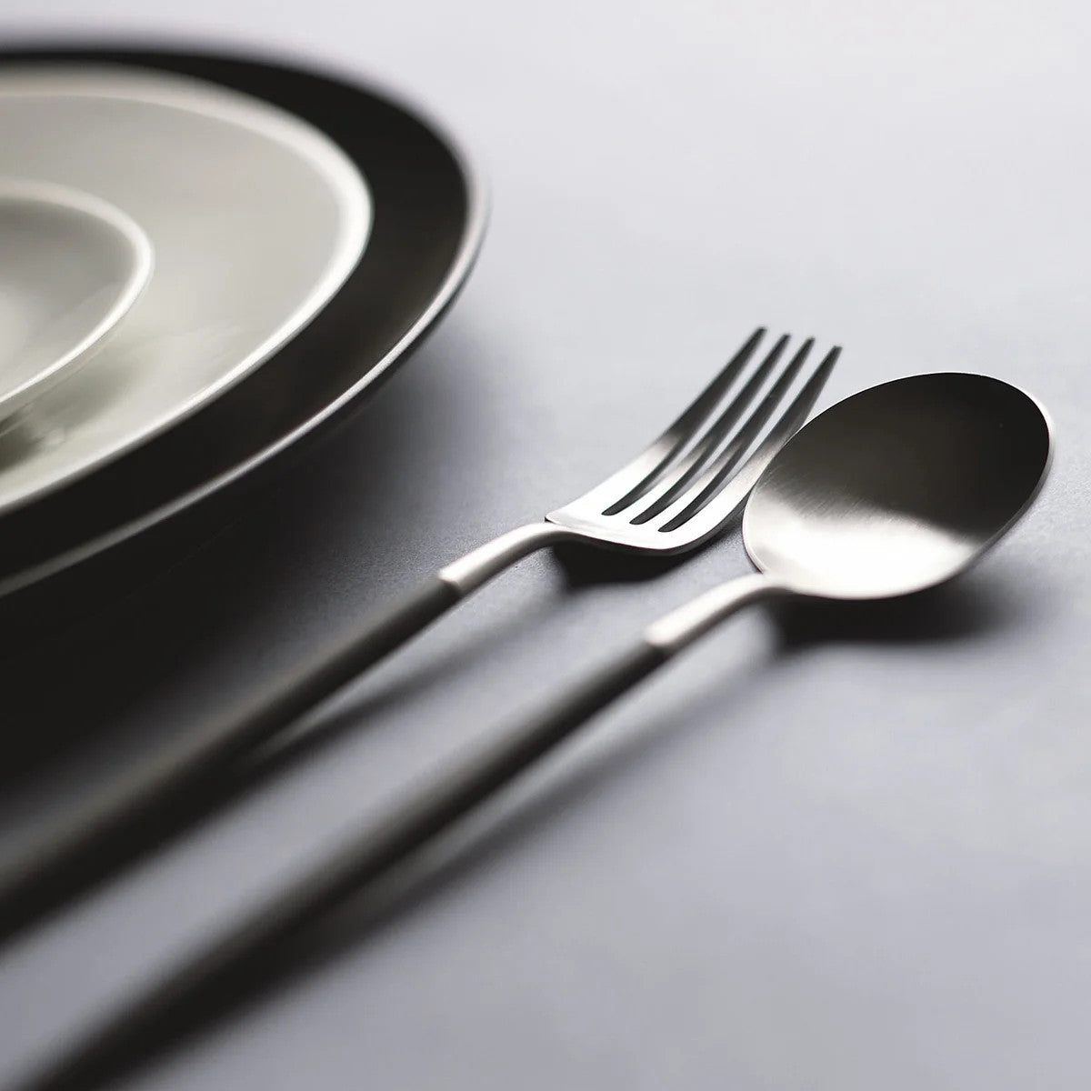 Cutipol クチポール GOA ブラック×シルバー ディナー 6pcsセット