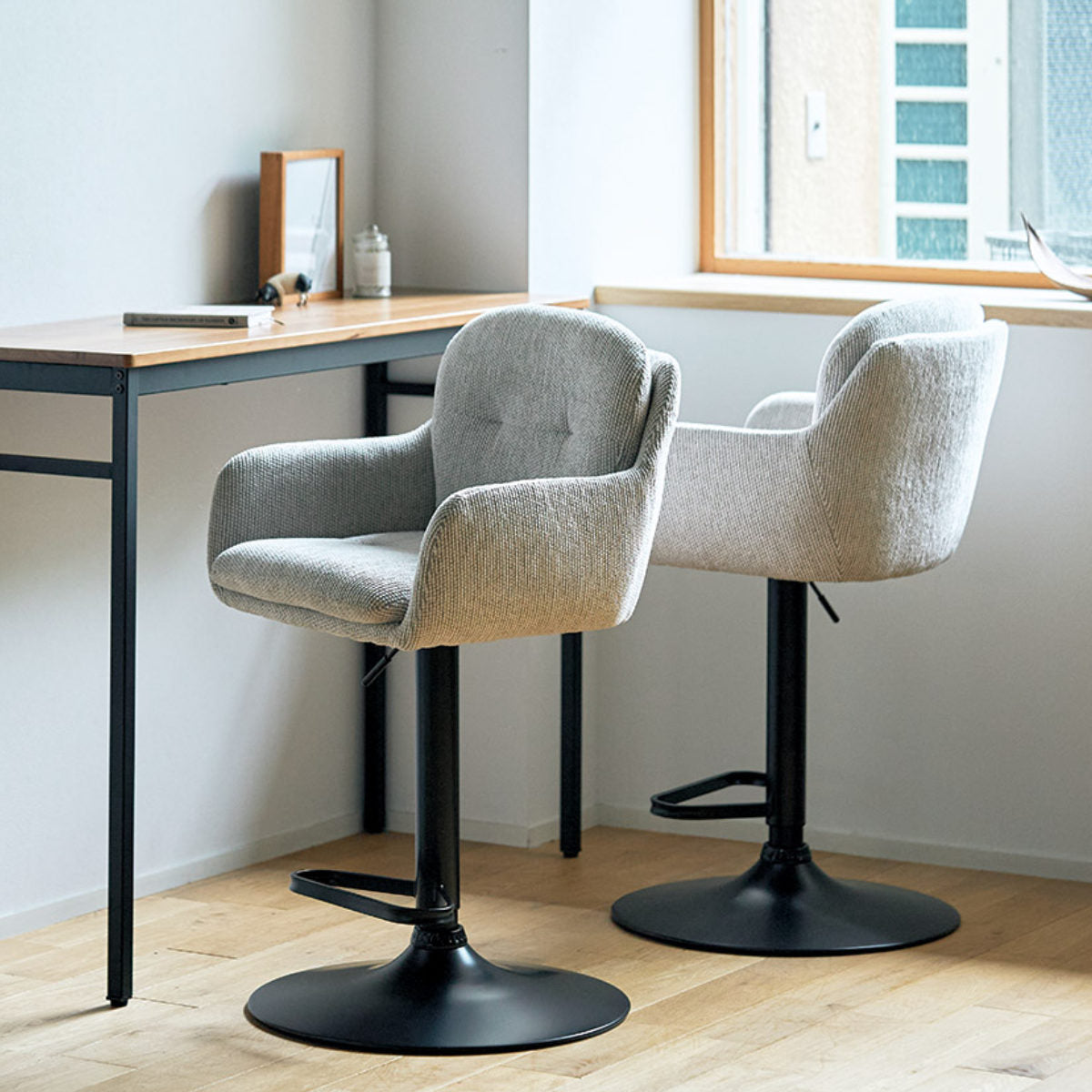 ダイニングチェア 座面高61～72cm 回転 昇降式 カウンターチェア