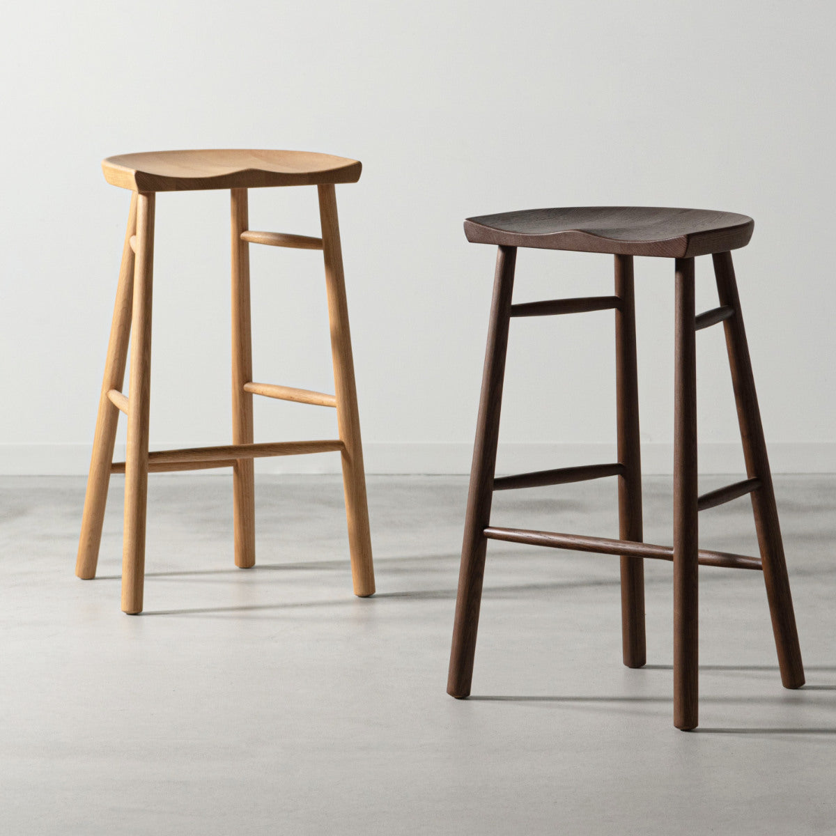 form ハイスツール 座面高69.5cm 木製 ドルティ – ハウジー