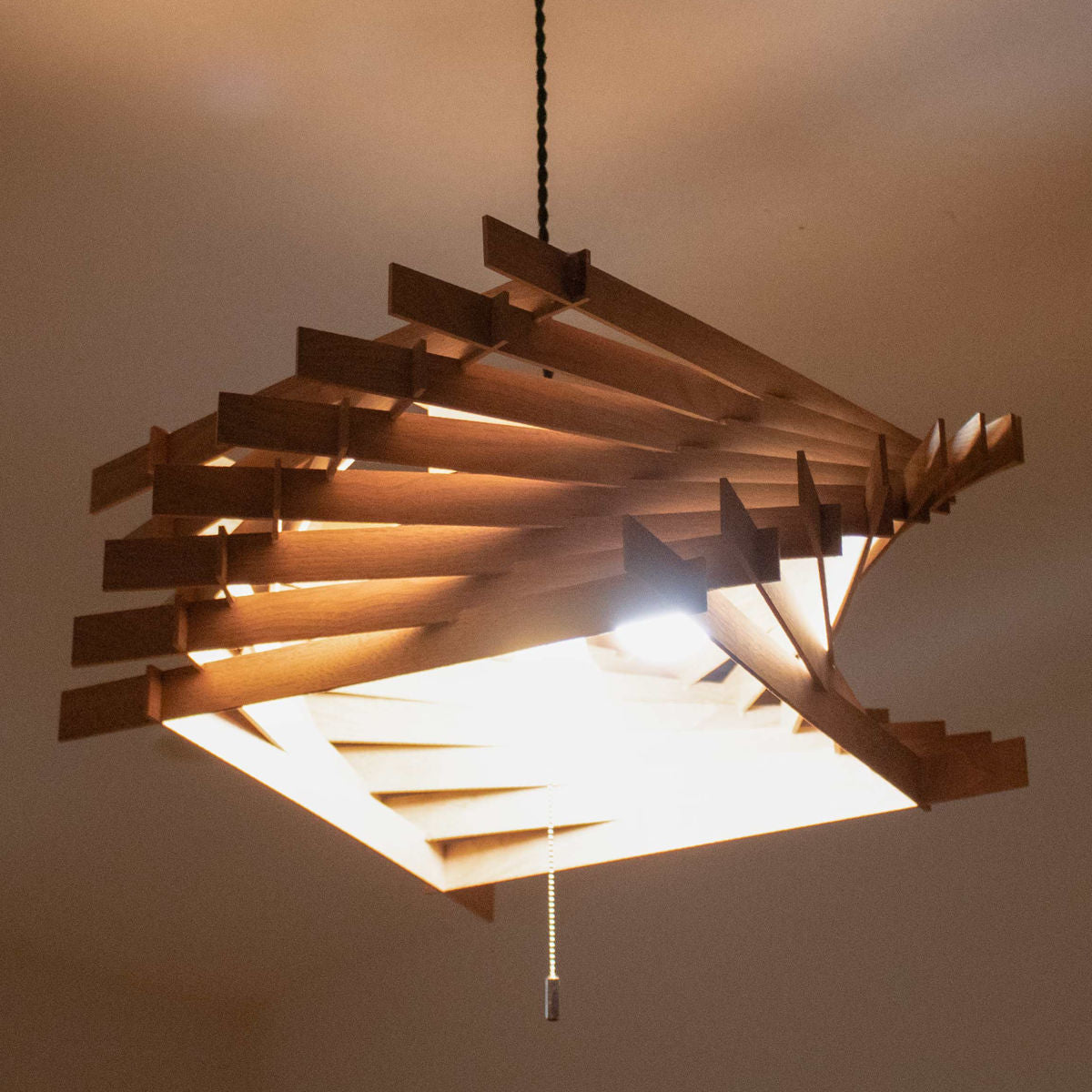 ペンダントライト 3灯 トルネード L 木製 日本製 – ハウジー