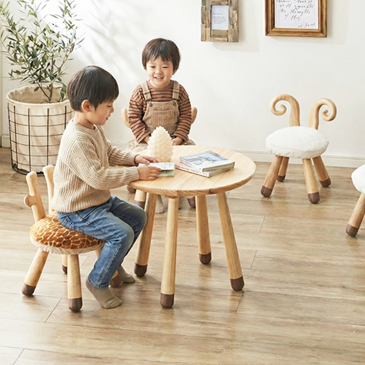 ローテーブル 子供机 おしゃれ スタイルコラム フレキシブルに使える