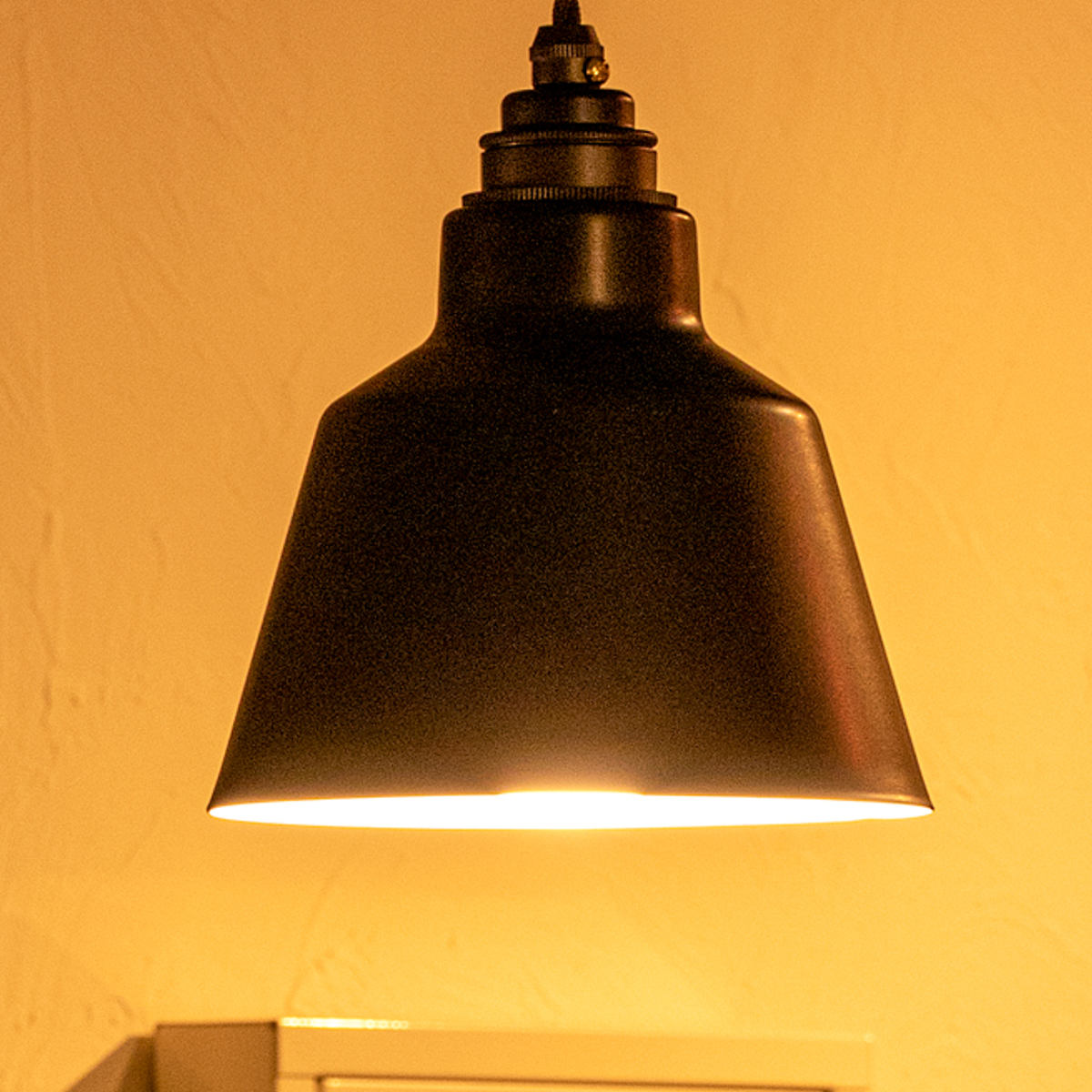 ペンダントライト 1灯 LED リモコン付き KORAT gram eight グラム