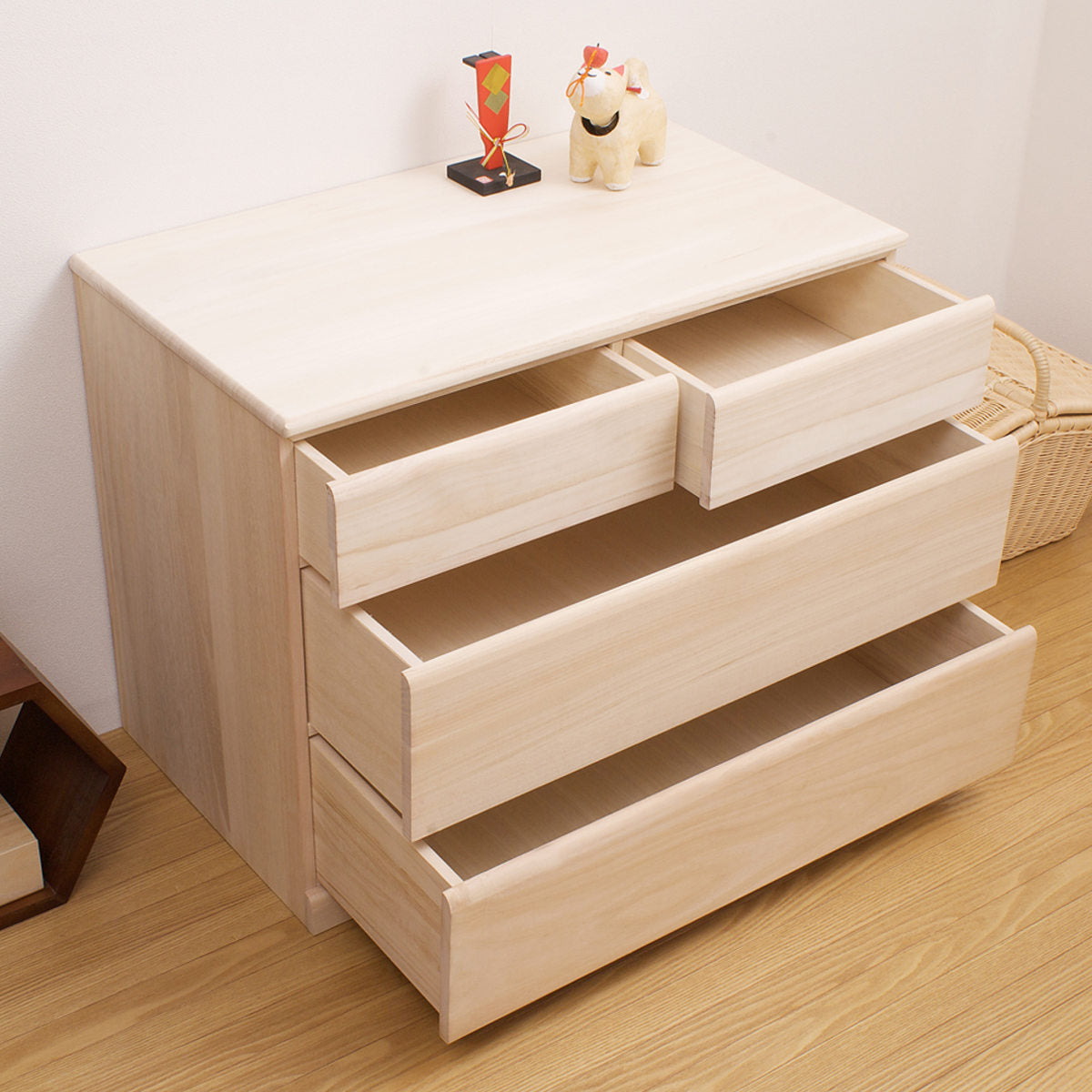 桐タンス 幅76.5cm 3段 キャスター付 日本製 完成品 – ハウジー