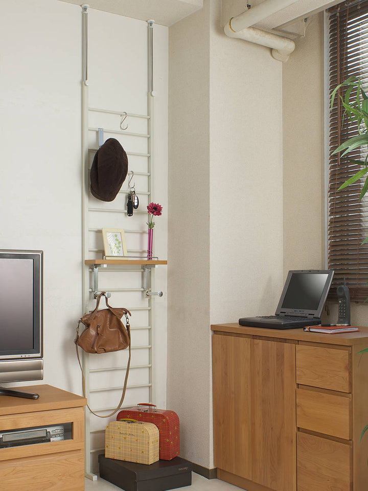 突っ張りラダーラック幅40cm棚付日本製