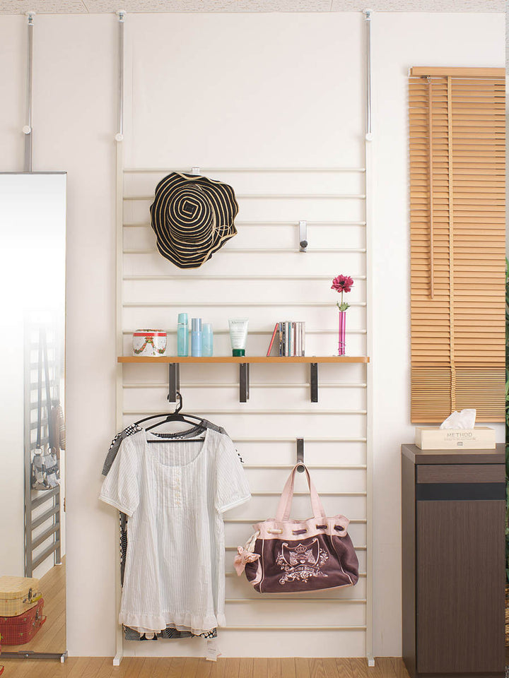 突っ張りラダーラック幅95cm棚付アイボリー日本製