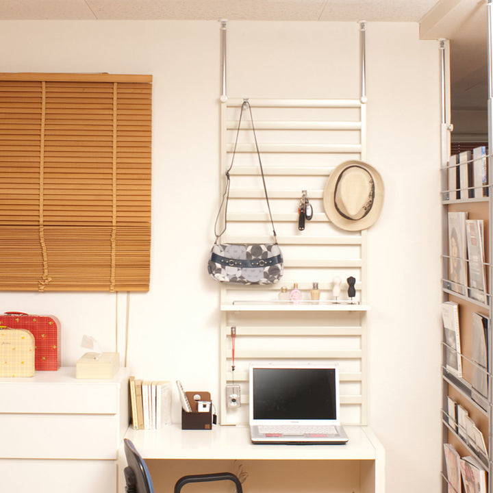 棚上突っ張りラダーラック幅60cm棚1枚フック4個付日本製