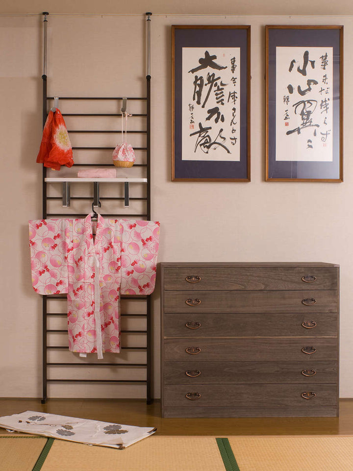 突っ張りラダーラック棚付幅65cm