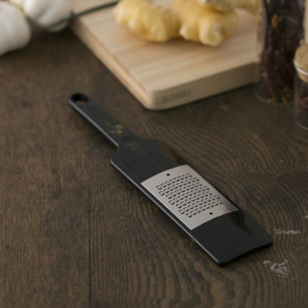 おろし金関孫六しょうがおろし器貝印日本製