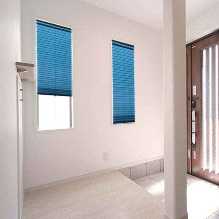 小窓用スクリーン断熱幅59×丈135cm突っ張り棒なしハニカムシェード