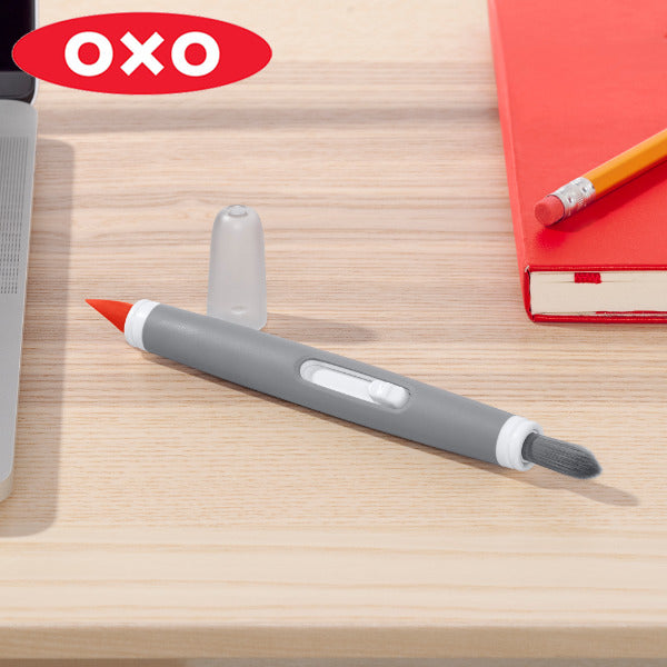 OXO オクソー PCクリーニングブラシ パソコン ブラシ ペン型 ペンタイプ 筆 シリコンブラシ デスク 掃除