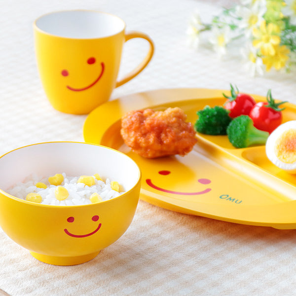 お椀 250ml OMU SMILE 皿 子供用食器 プラスチック 日本製