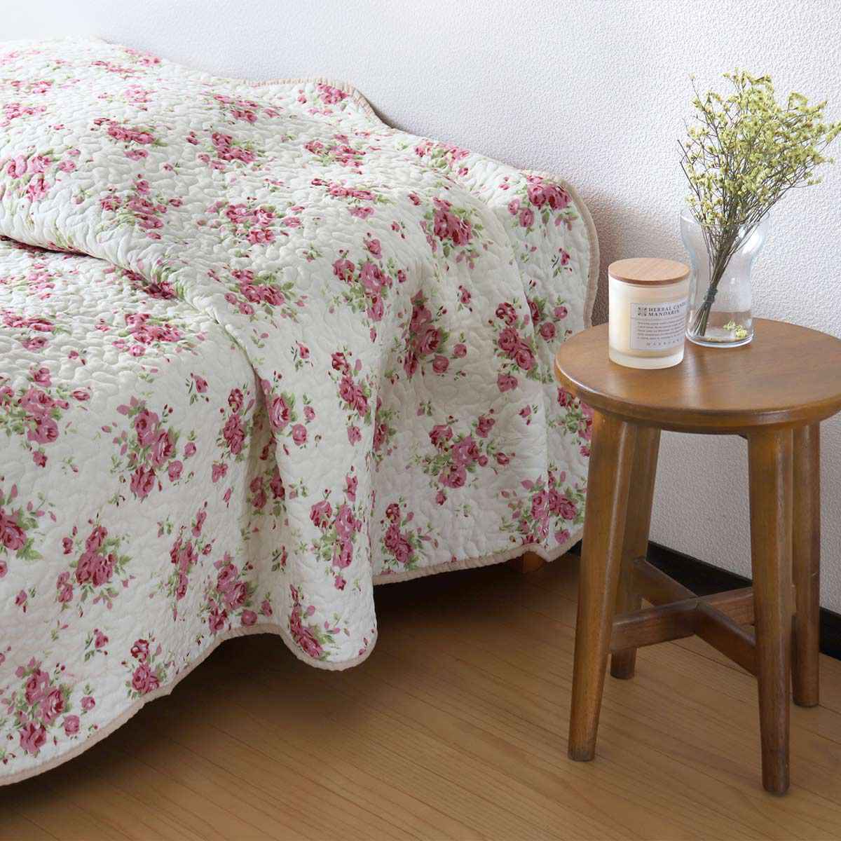 昭和西川　花柄キルティングマイクロファイバーマルチラグ 190x190cm 新品 マルチカバー 花柄ウォッシュキルトマルチカバー 190×240cm – ハウジー