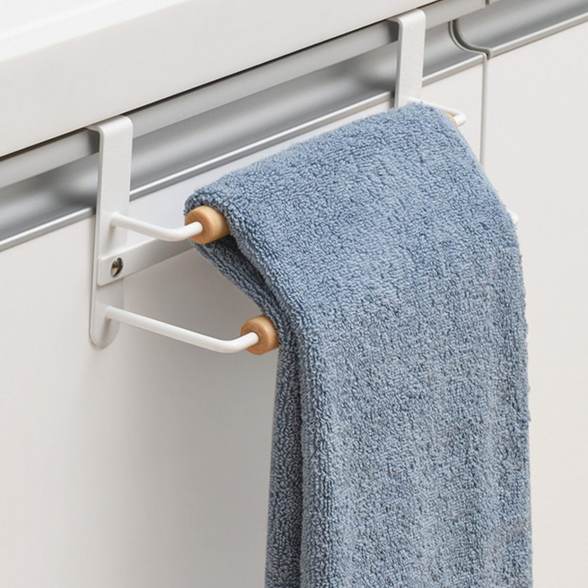 タオル掛け TOTO】タオル掛け メタル系 角型 YT408S6R サイズ650×55×40