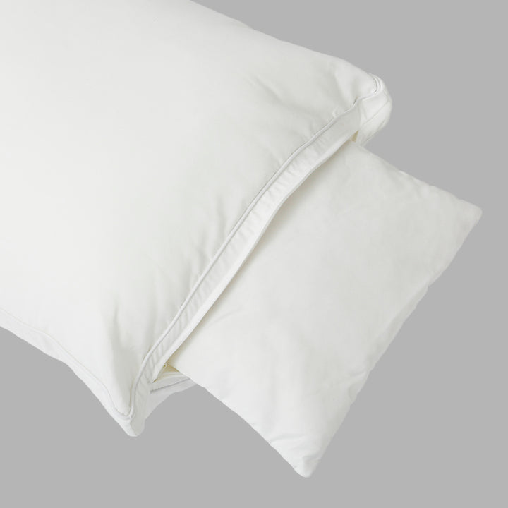 西川枕ホテルテイストマシュマロタッチポリエステル