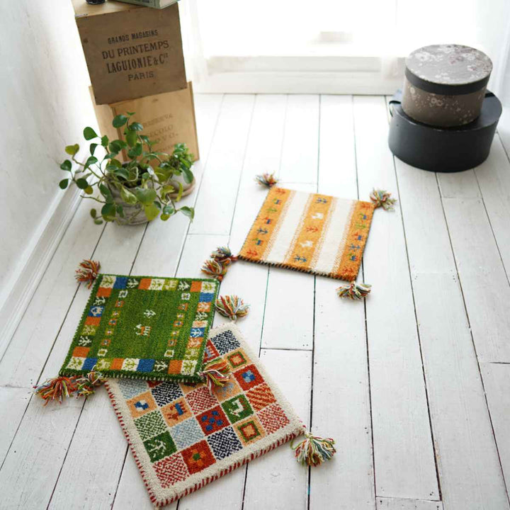 チェアパッドギャッベハンドノット手織り40×40cm