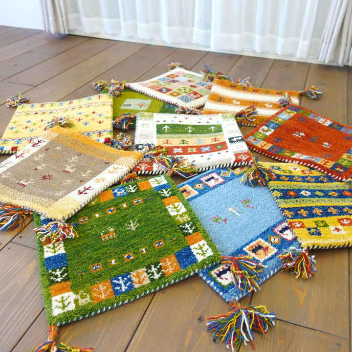 チェアパッドギャッベハンドノット手織り40×40cm