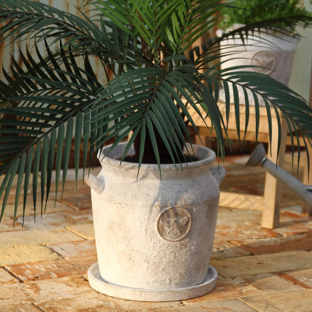 植木鉢 HONEYBEE ミルクポットプランター Lサイズ – ハウジー