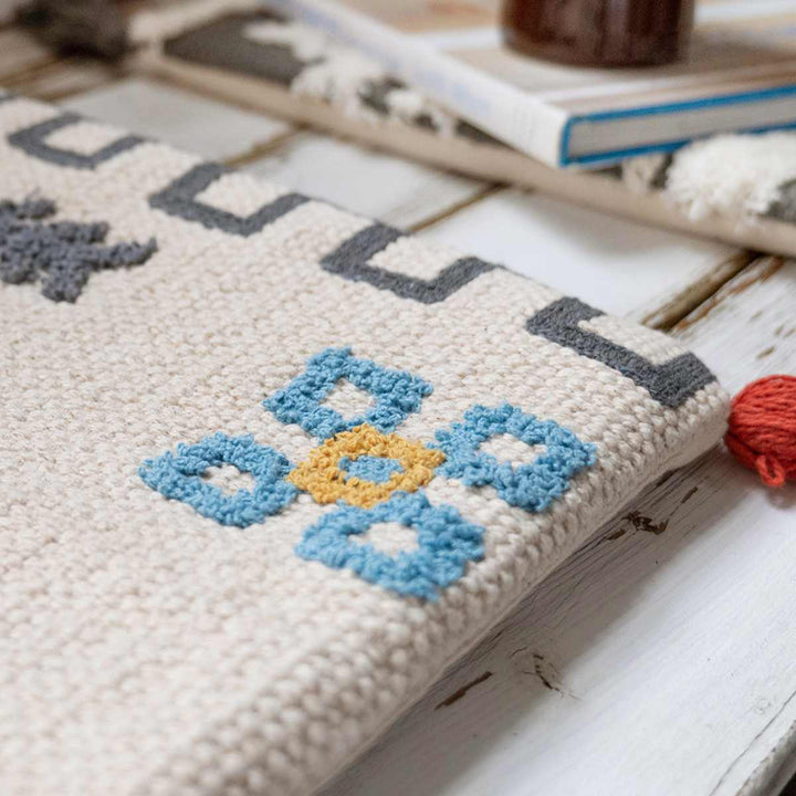 チェアパッド33×33cmボーホータッチエスニックハンドメイド