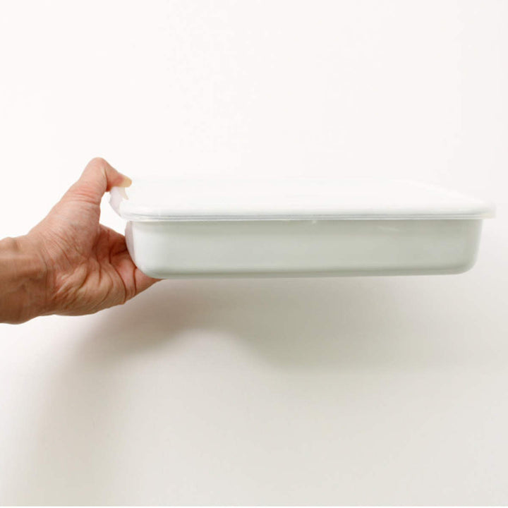 保存容器2.4L野田琺瑯ホワイトシリーズレクタングル浅型Lシール蓋付きWRA-L