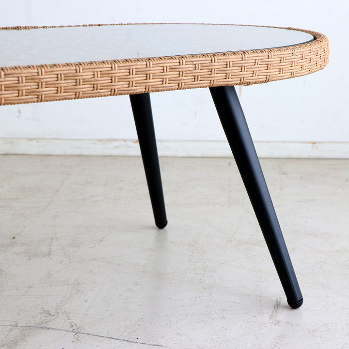 リゾネアリビングテーブル幅105cmラタン調ガラス天板